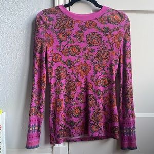 Gorgeous Sundance Pink Floral Waffle Knit Thermal Top in Bright Pink - S